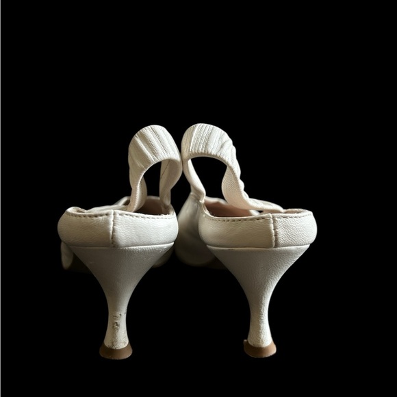 Minelli White Leather Slingback Heels - Picture 4 of 6